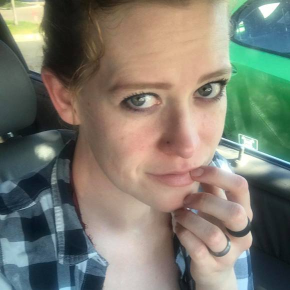 Meet your Posher, Brook - Picture 1 of 1